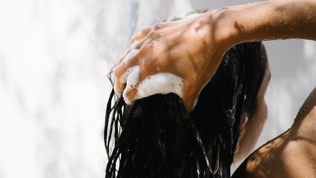 Salon Stylists Reveal Hair Washing Secrets for Maximum Volume and Bounce