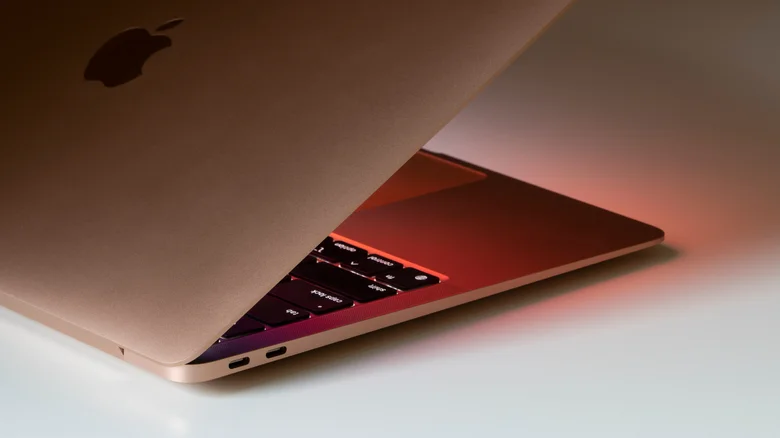 MacBook Air M1 tân trang dưới 650 USD: nên mua hay lên đời M4, M5?