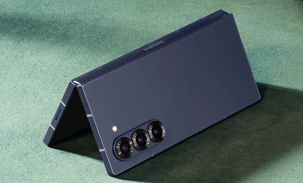 Galaxy Z Fold 8 Ultra vượt 55 triệu: Bước ngoặt định giá smartphone gập