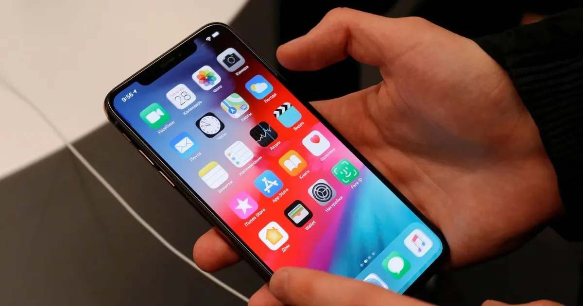 Chấm đỏ và màn hình đỏ trên iPhone: Đừng hoảng, hãy hiểu đúng