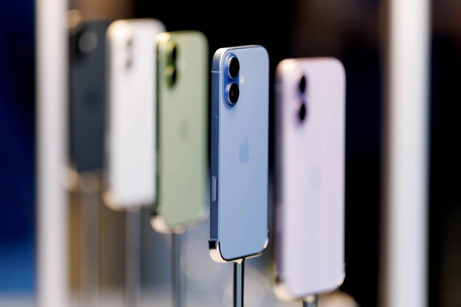 Apple tăng giá iPhone tại Nhật Bản: Tín hiệu cho làn sóng tăng giá toàn cầu?