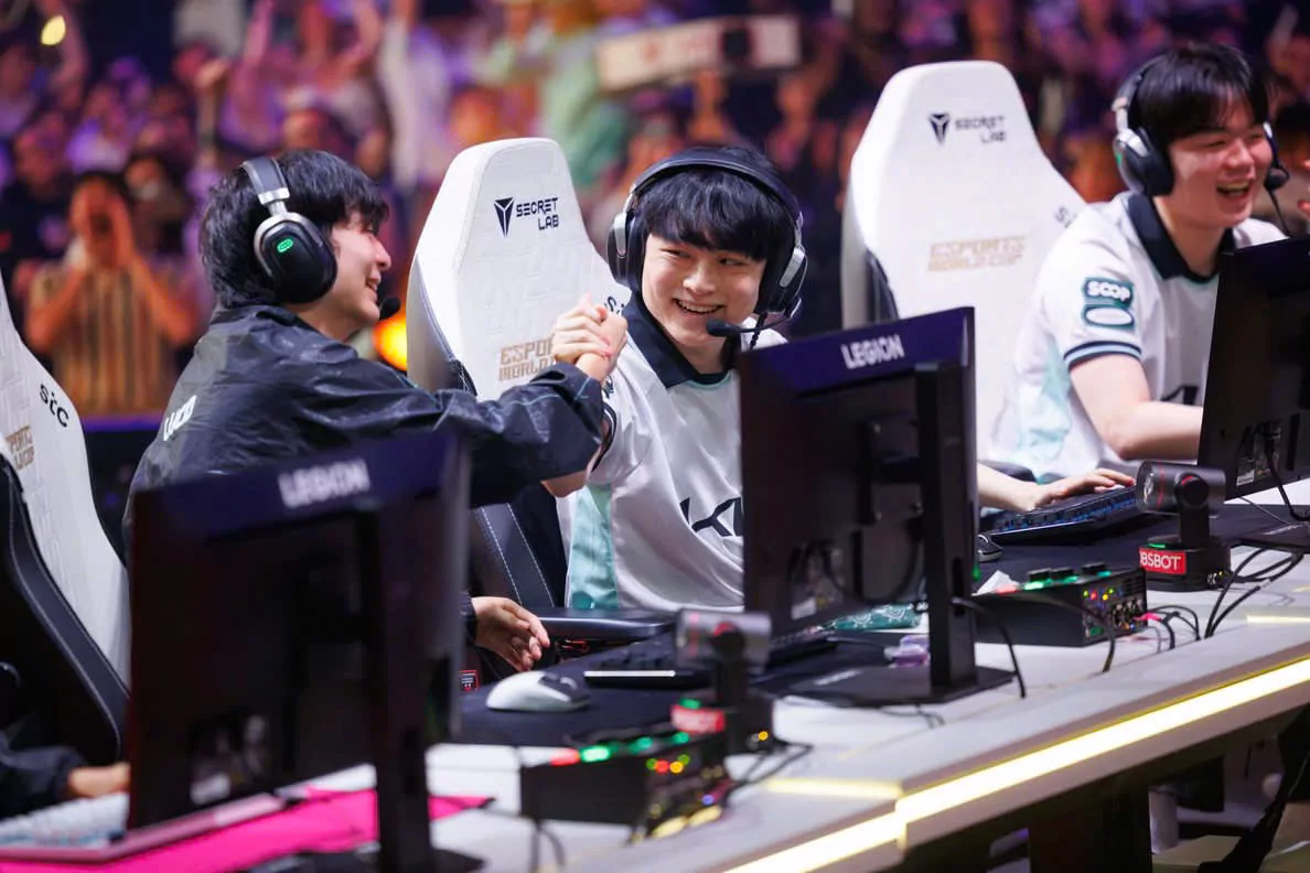 Dplus Kia vô địch Esports World Cup: LCK tiếp tục thống trị