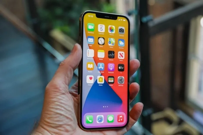 iPhone 12, 13, 14 Pro Max cũ: chọn mẫu nào đáng tiền nhất?