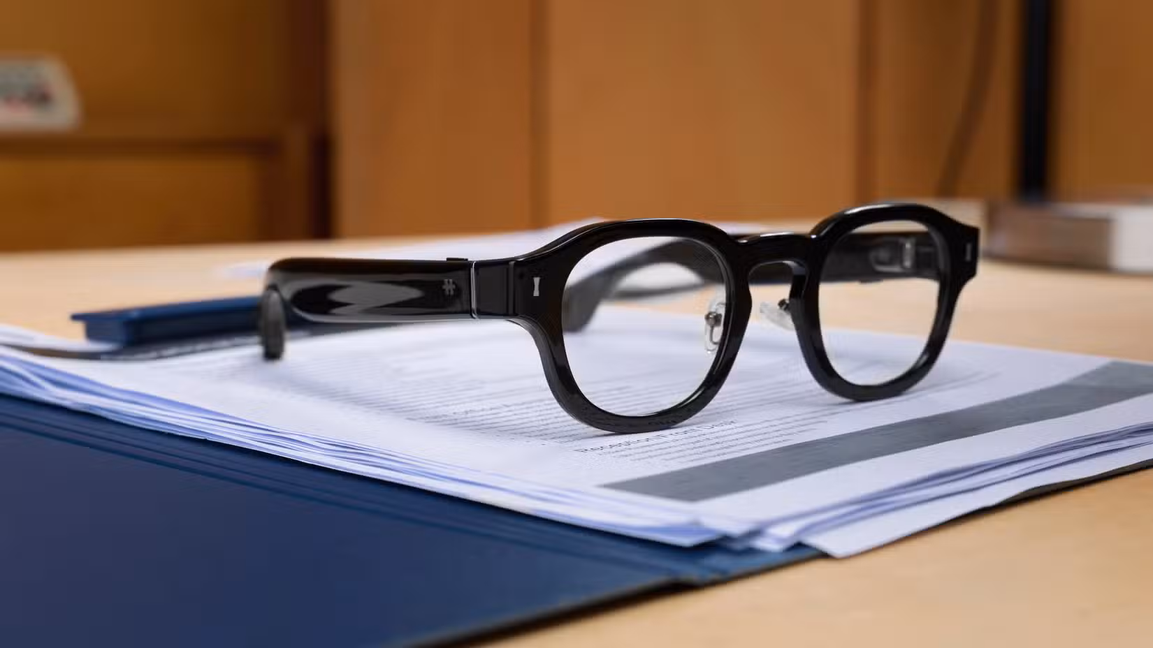 Camera-Free AI Smart Glasses Are Rewriting Office Tech