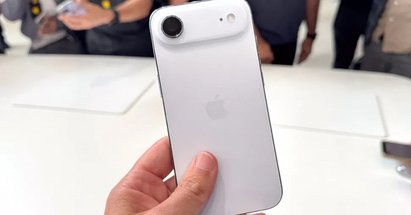 iPhone giảm giá kỷ lục: flagship rơi xuống tầm trung
