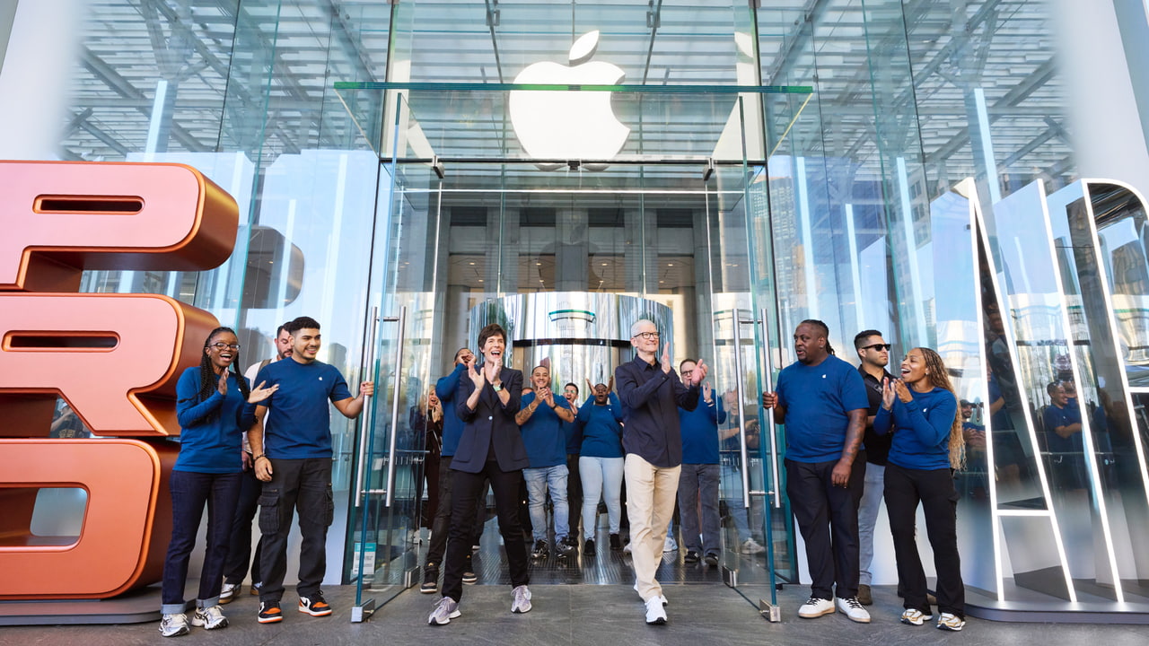 Apple Upgrade Leasing Program vs Buying Outright
