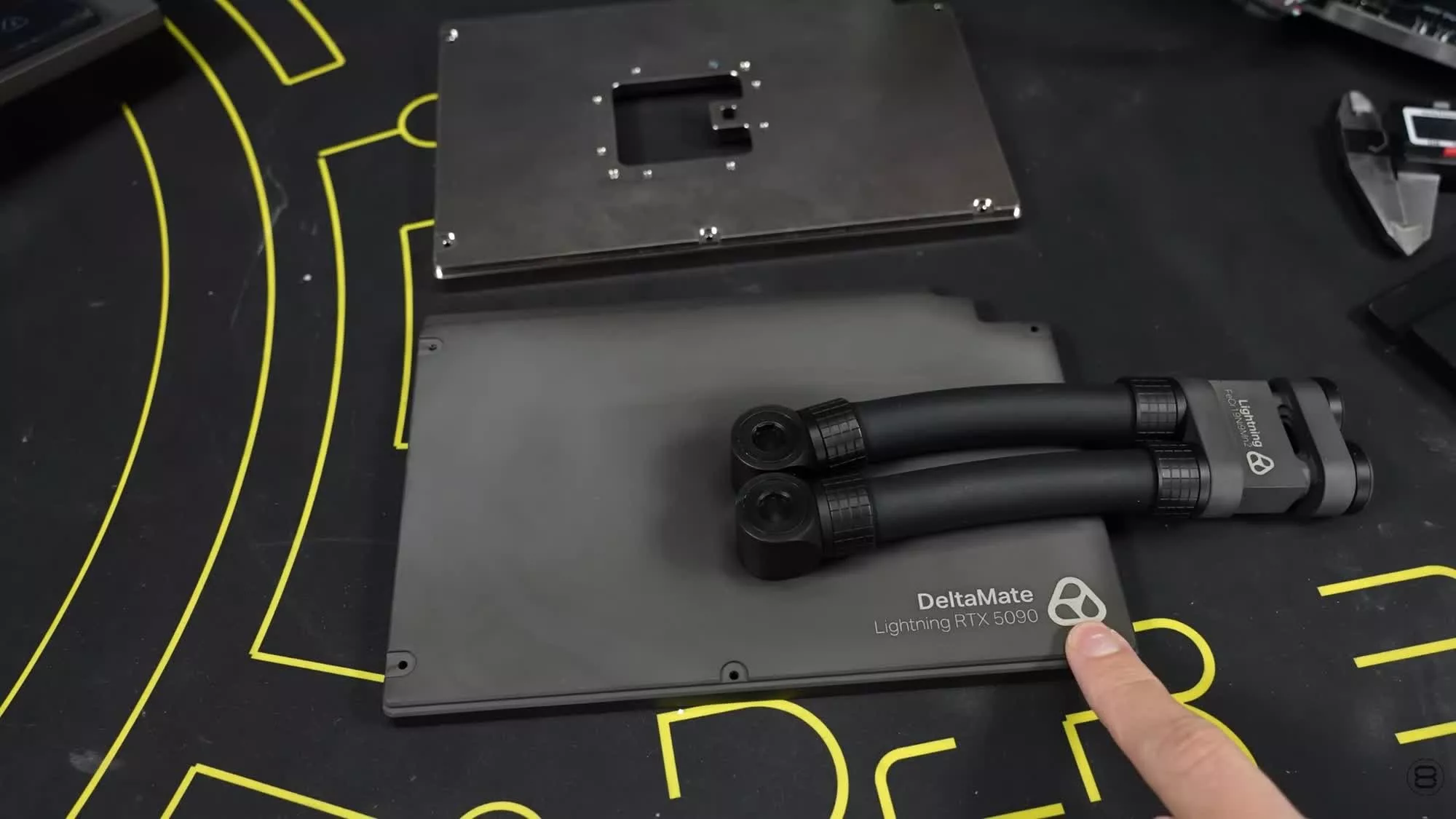 Extreme GPU Cooling Mods: AIO, Passive Heatsink, and Custom Water Compared
