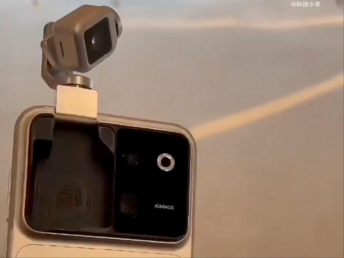 Honor Robot Phone: Gimbal robot có phải tương lai camera di động?