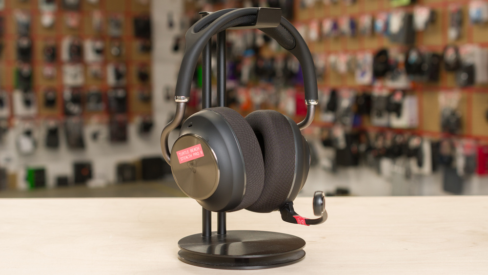 So sánh JBL Quantum 650 và Turtle Beach Stealth Pro II về âm thanh 7.1 và khử ồn