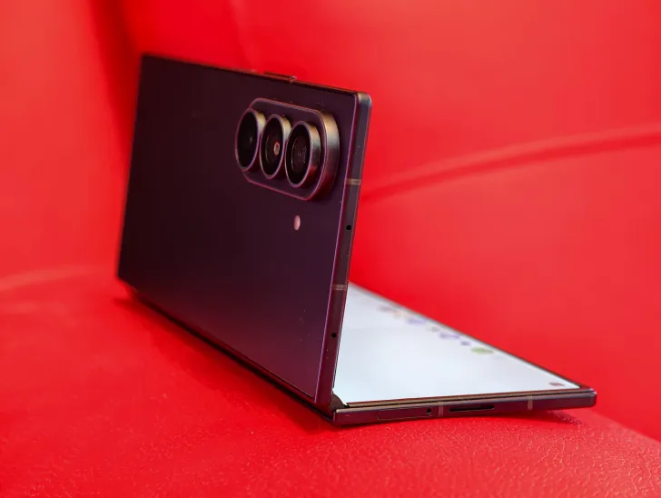 Galaxy Z Fold 8 Drops S Pen: Samsung’s Bold Trade-Off