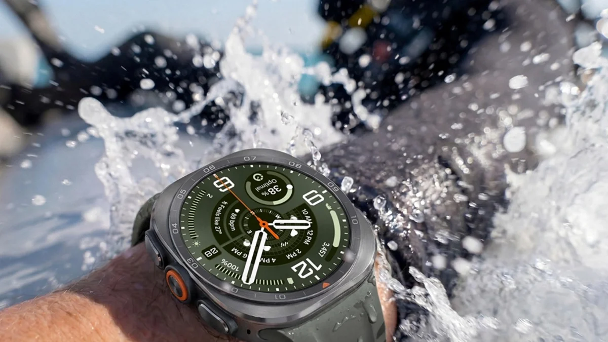 Galaxy Watch Ultra 2 lặn sâu 100m: thể thao nước hay chiêu marketing?