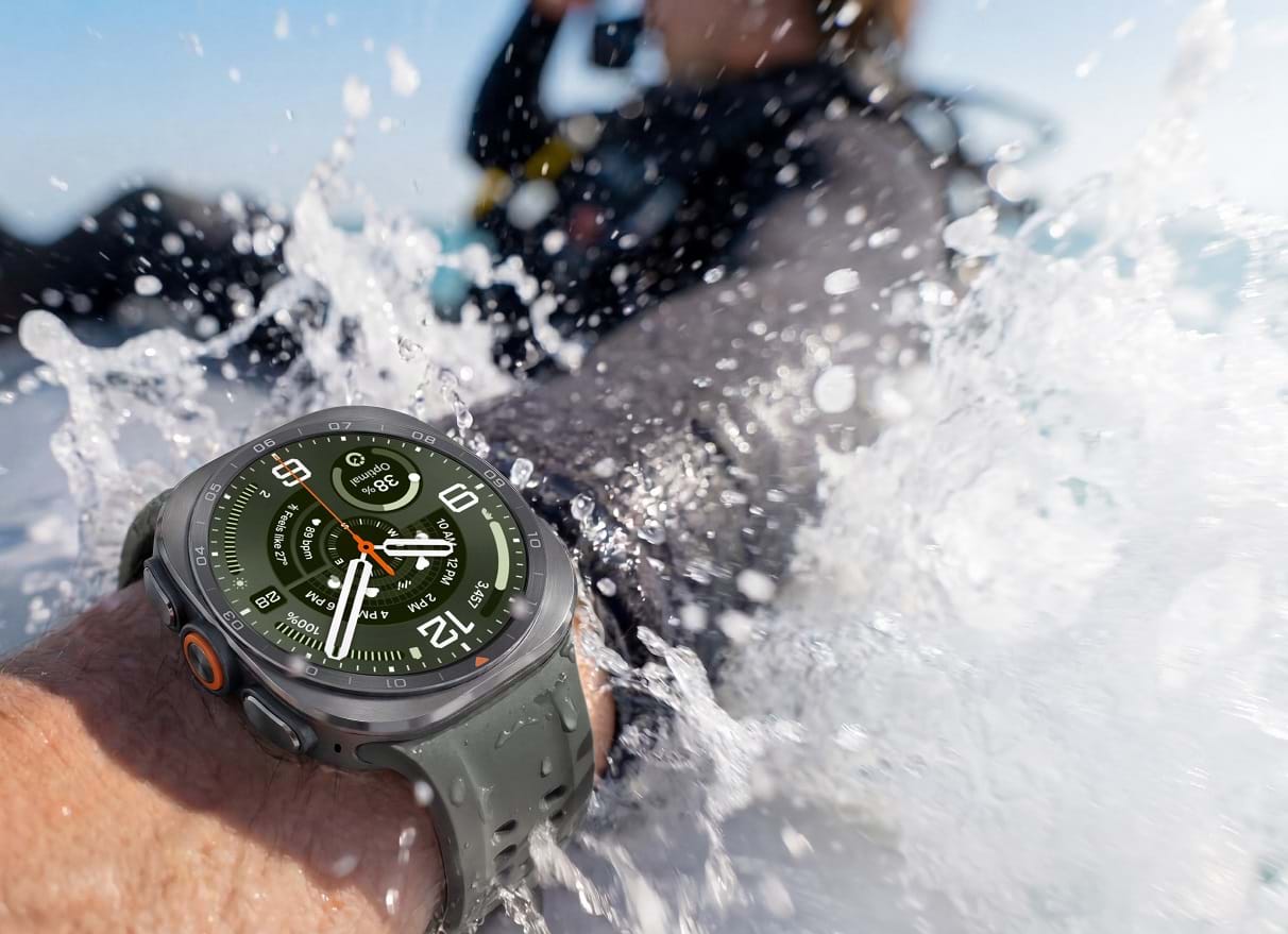 Galaxy Watch9 và Watch Ultra2: AI biến đồng hồ thành huấn luyện viên sức khỏe
