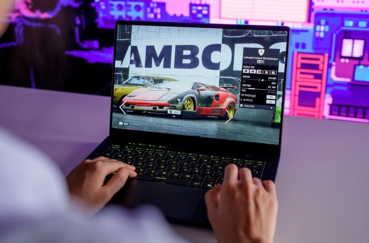 ROG Zephyrus G14 vs ROG Strix G16: chọn mỏng nhẹ hay sức mạnh thuần hiệu năng?