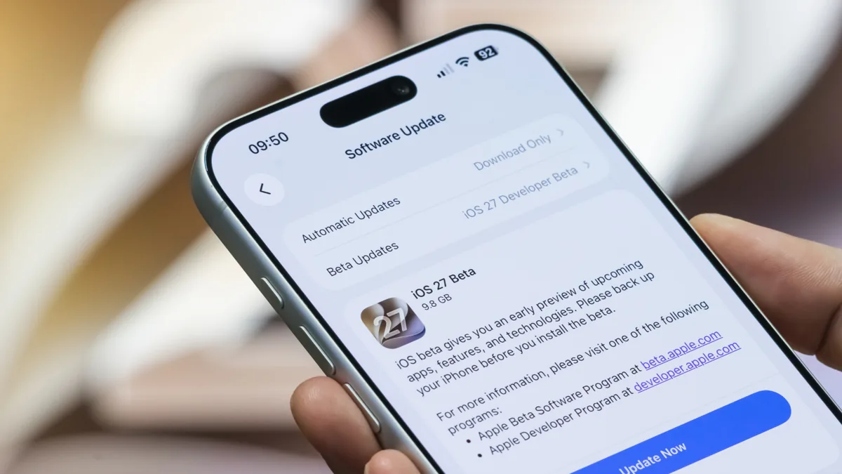iOS 27 Public Beta 2 Puts Siri’s New AI Front and Center