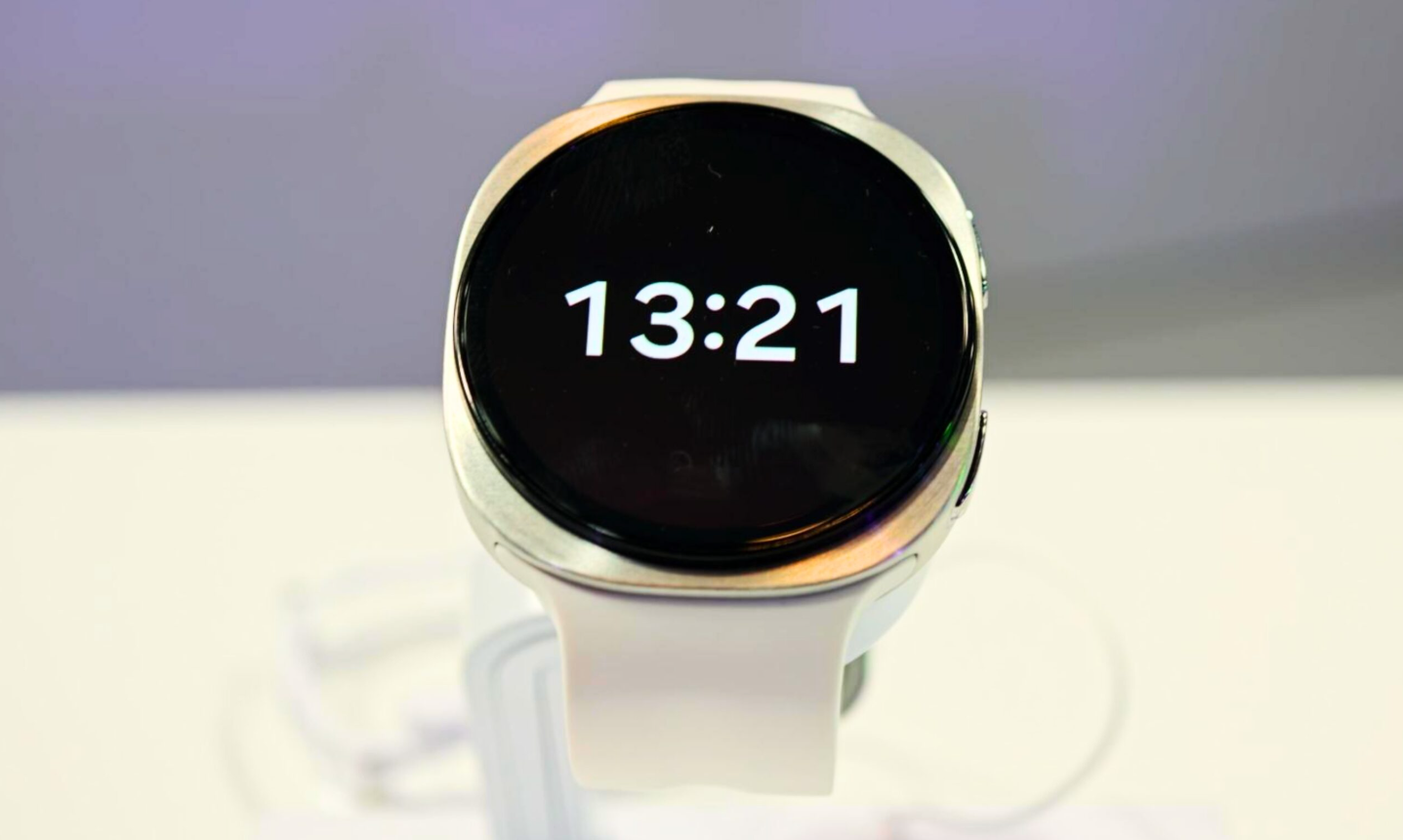 Galaxy Watch 9 nâng cấp chip và pin: Có đáng lên đời từ Watch 8?