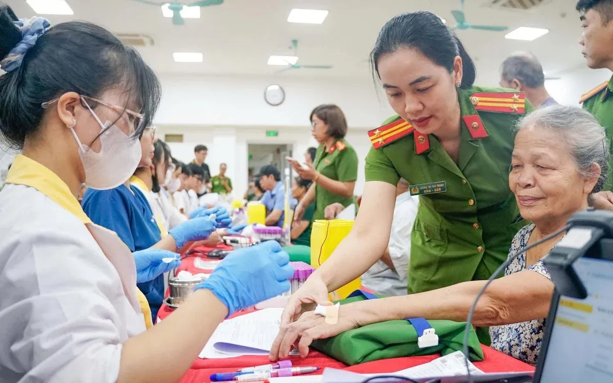 Hướng dẫn tra cứu và kết nối thân nhân liệt sĩ trên VNeID