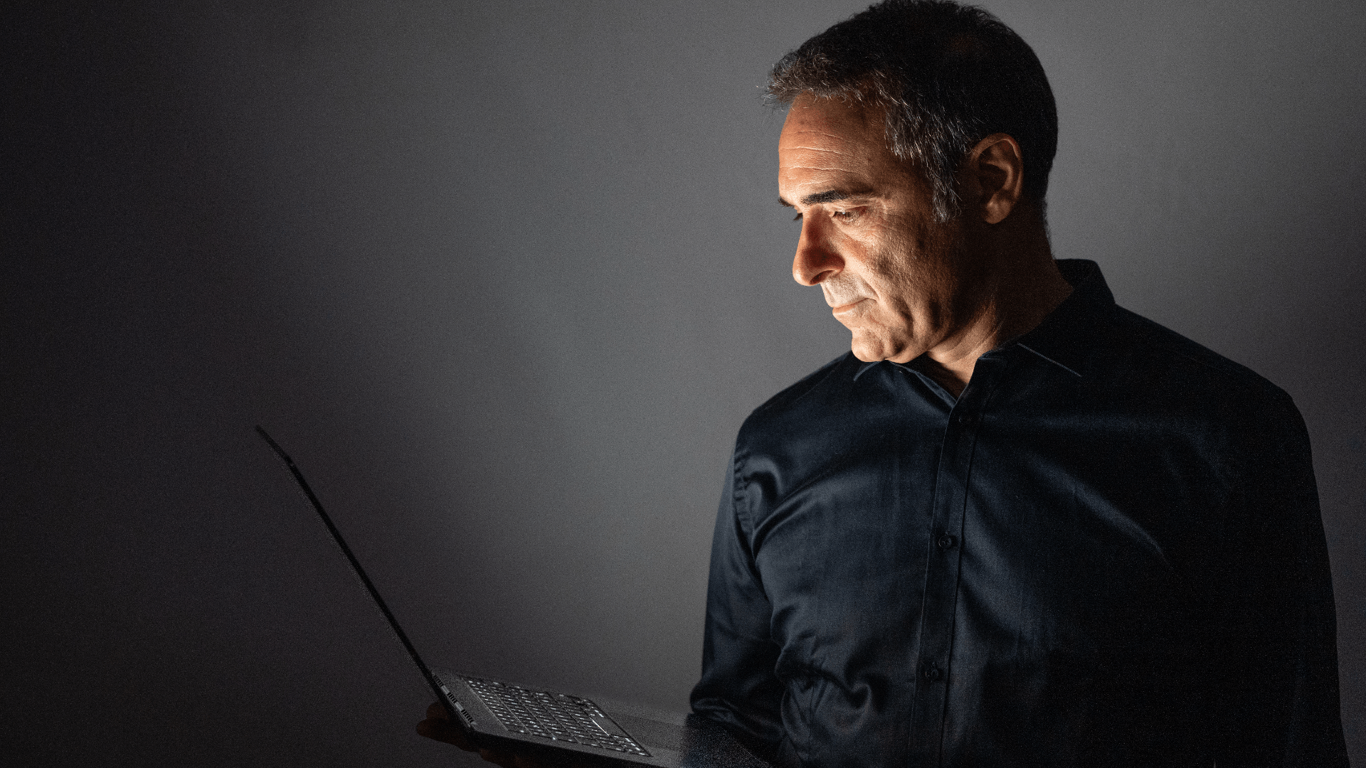 AI Product Intelligence Platforms Are Rewriting E‑Commerce Discovery