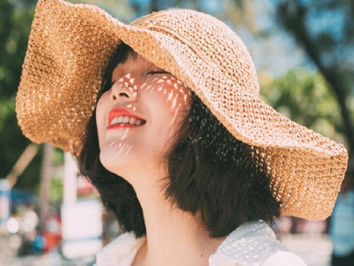 Phục hồi tóc sau kỳ nghỉ hè: Quy trình dưỡng ẩm và bảo vệ toàn diện