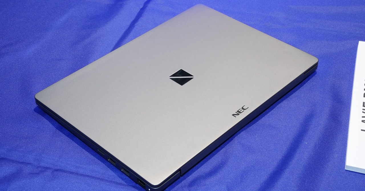 Laptop siêu nhẹ dưới 1kg: đủ mạnh cho dân công sở di động?