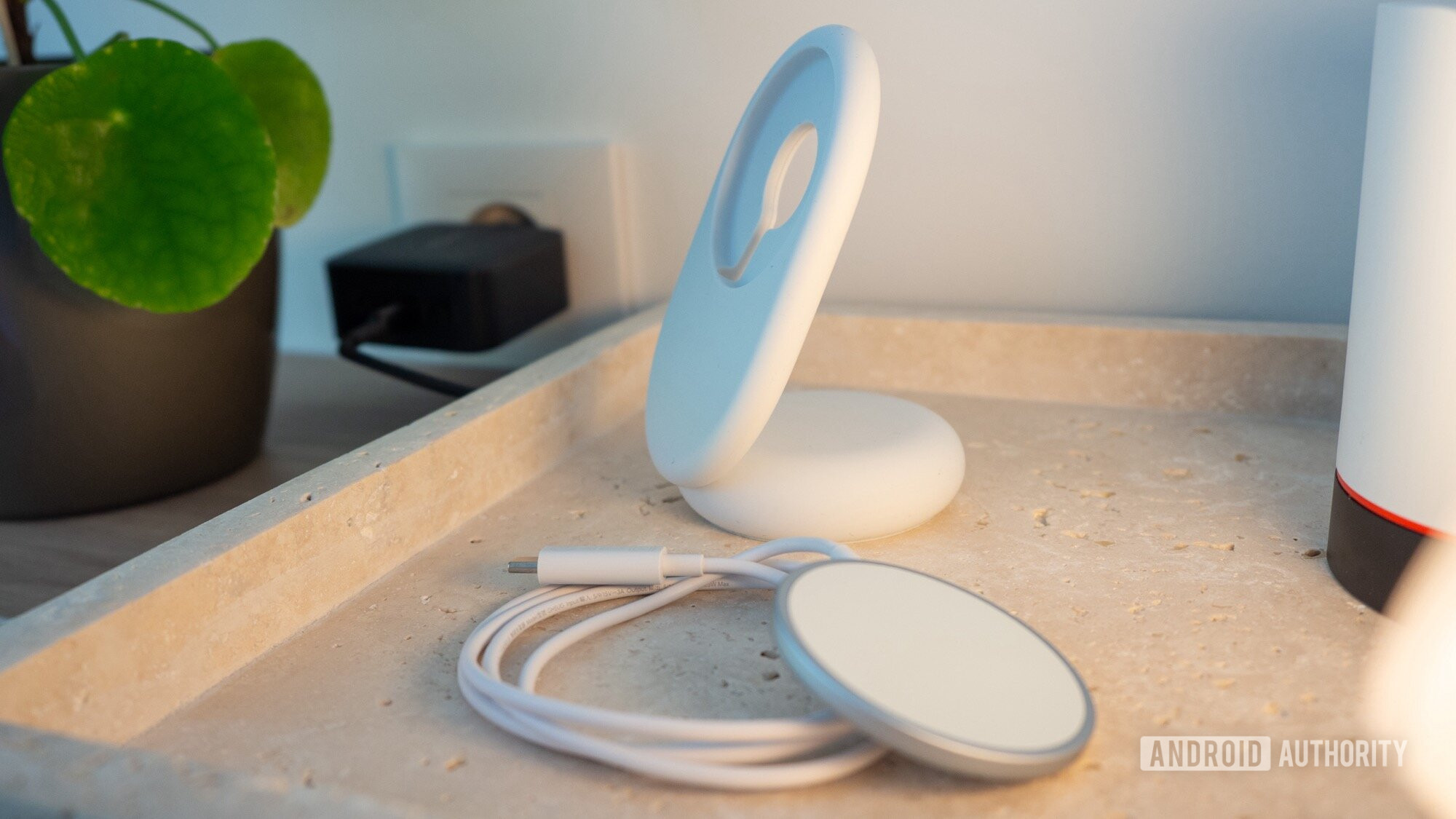 Google Pixel Watch 4 and Pixelsnap Charger Hit Deep Discounts