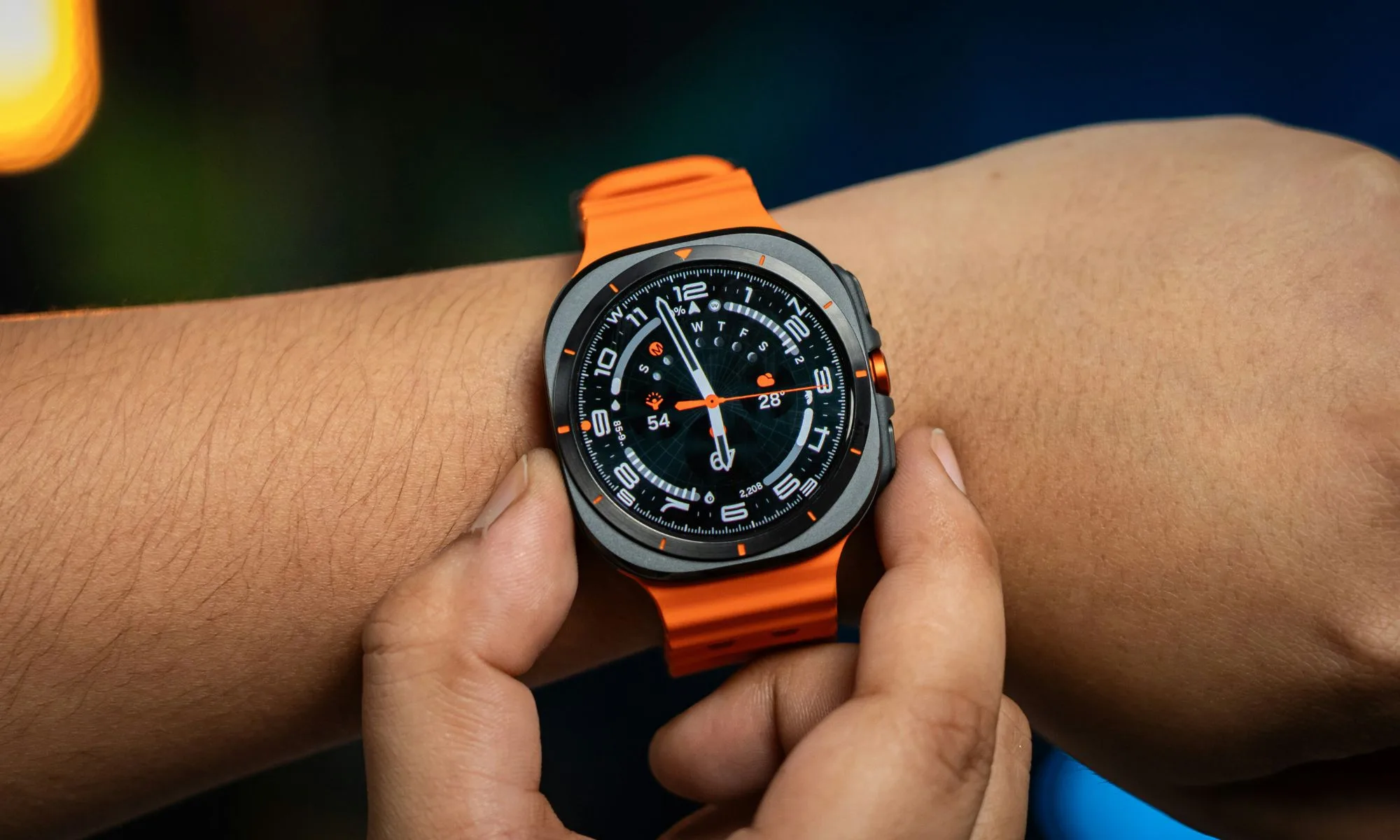Galaxy Watch Ultra 2: nâng cấp phần cứng có đáng giá?