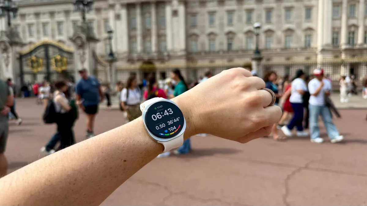 Galaxy Watch 9 trong thực tế: nhẹ, thông minh nhưng ít đột phá