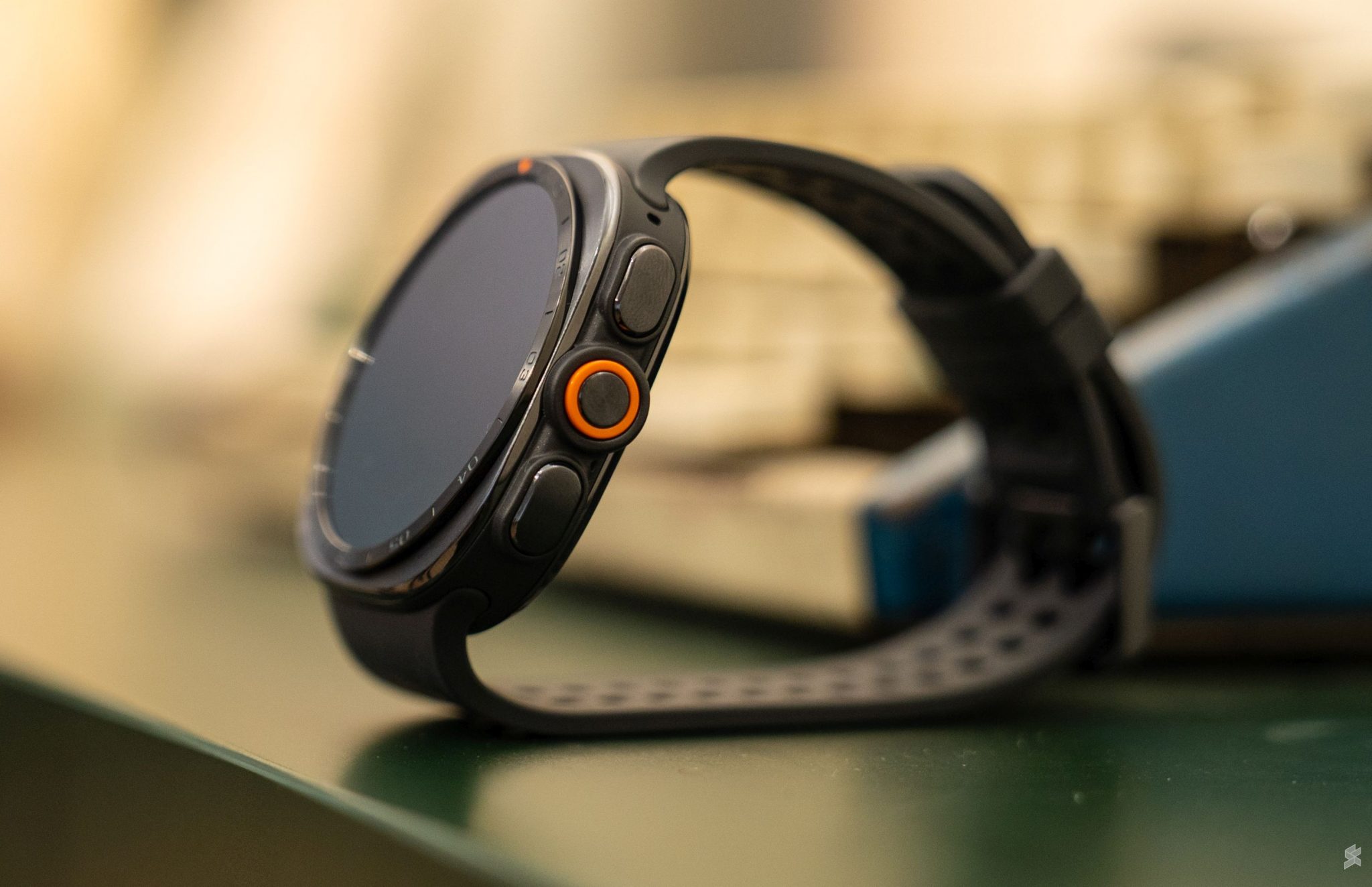 Galaxy Watch Ultra2 and Watch9 Aim Straight at Apple and Garmin
