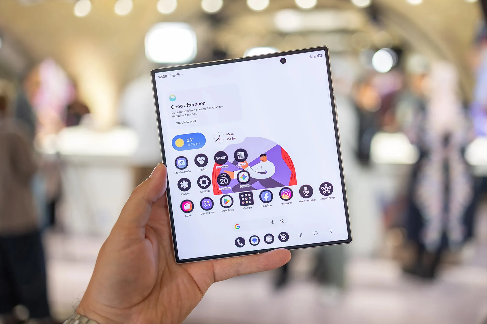 Galaxy Z Fold 8 Ultra vượt 55 triệu: Bước ngoặt định giá smartphone gập