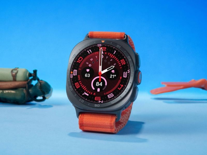 Galaxy Watch9 vs Watch Ultra2: chọn thiết kế hợp phong cách sống