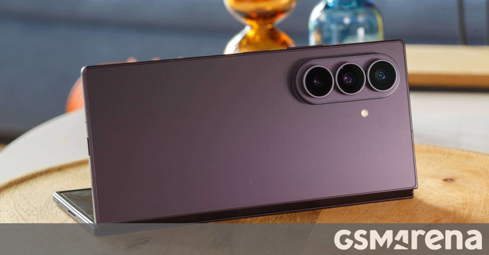 Galaxy Z Fold 8 Ultra Colors Ranked: The Most Refined Finish Wins