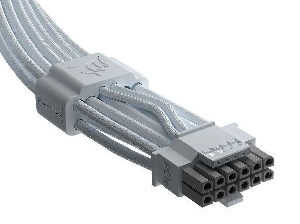 RTX 5090 Lightning độ tản nước custom: chơi lớn mới mát