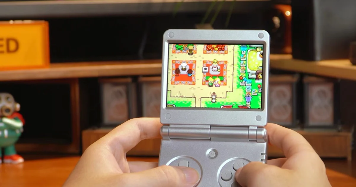 Đánh giá Anbernic RG SP: máy handheld retro gập cho fan GBA, PSP và stream game PC