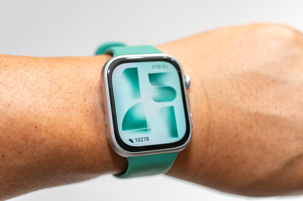 Smartwatch giá rẻ pin lâu: chọn Xiaomi, Huawei hay Amazfit?