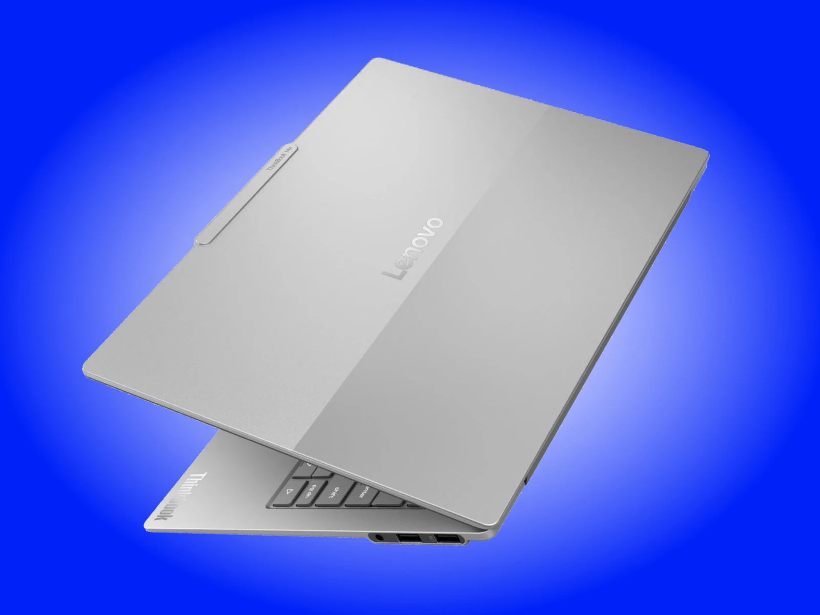 Lenovo IdeaPad Slim 5 13IWC11 vs ThinkBook 14x: Đâu là laptop siêu nhẹ cho thời lượng pin dài nhất?