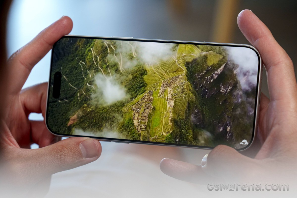 iPhone 18 Pro Price Hike: Why Memory Chips Now Call the Shots