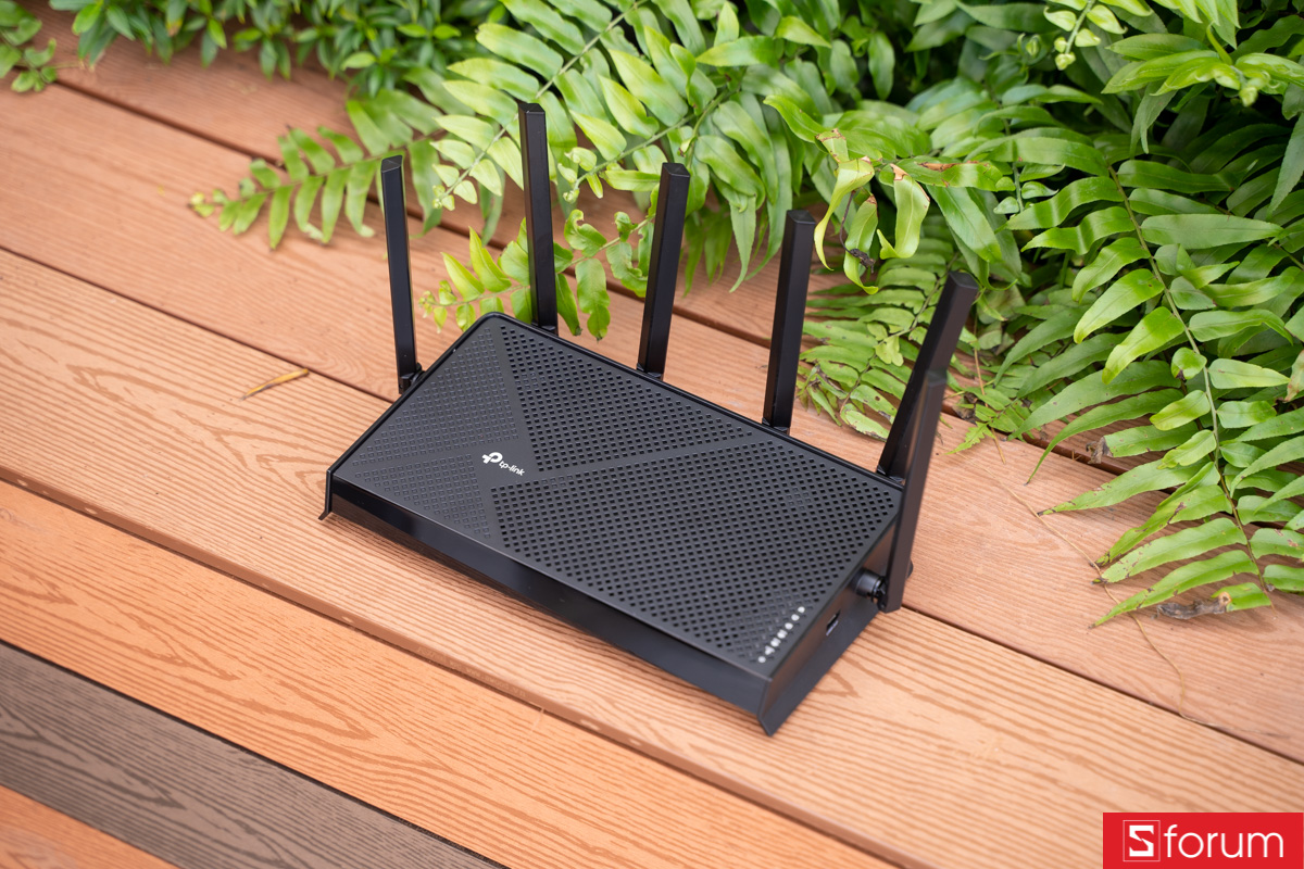 TP-Link Archer BE600 vs Netgear Orbi 370: Có nên lên WiFi 7?