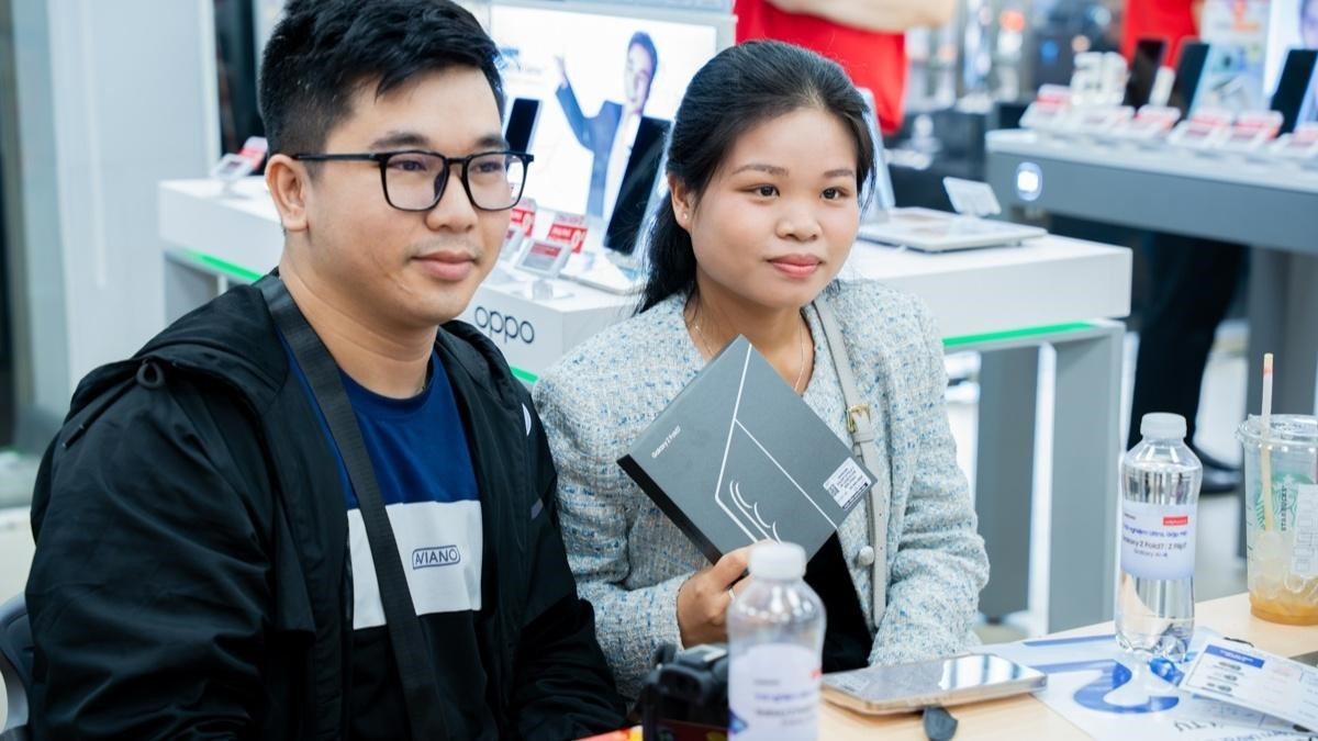 Galaxy Z Fold 8 có thay thế được tablet không?