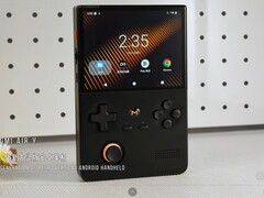 Mangmi Air Y review: handheld retro giá rẻ có đáng mua?