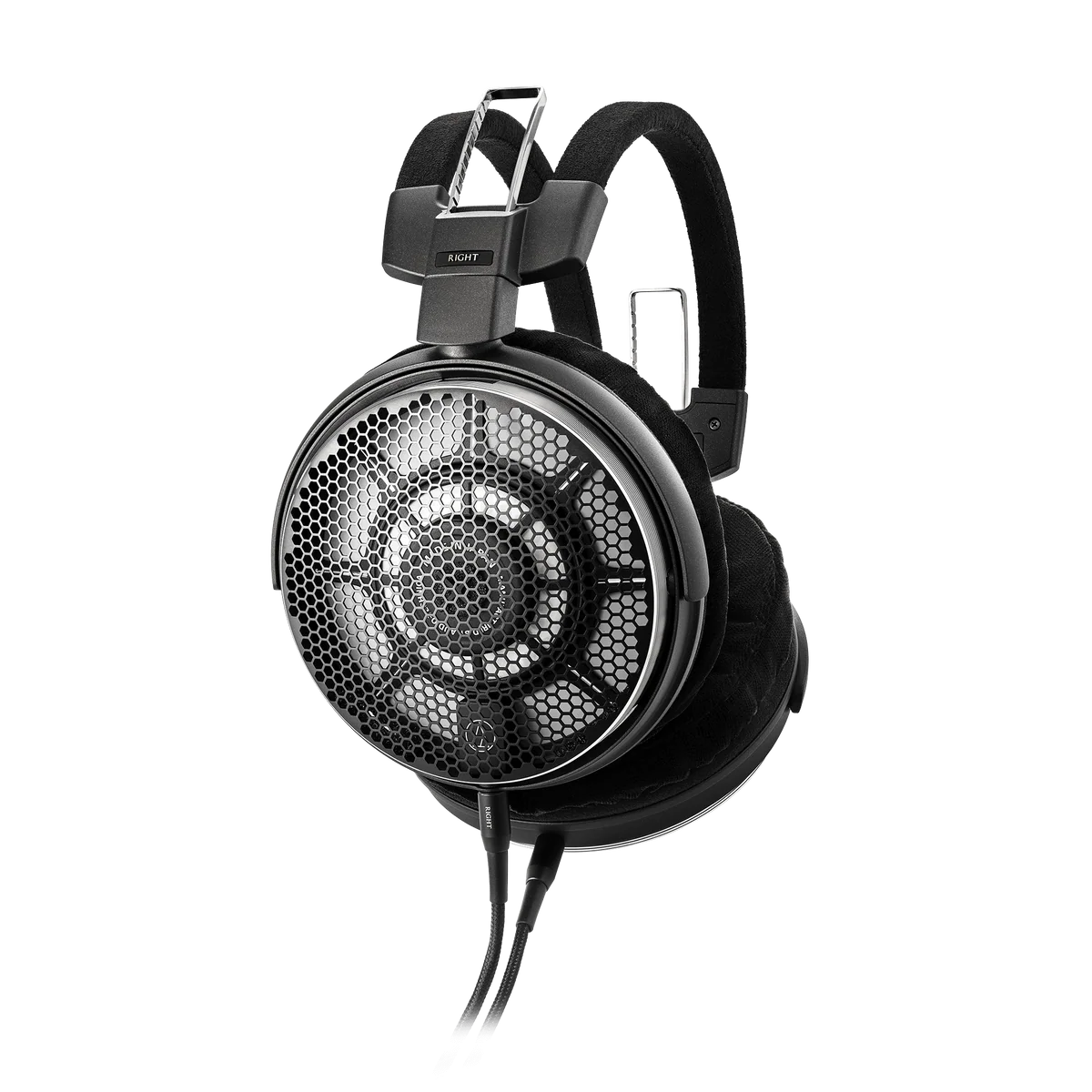 Tai nghe audiophile cho nhạc lossless: nên chọn Momentum 4 hay ÆON CORE?