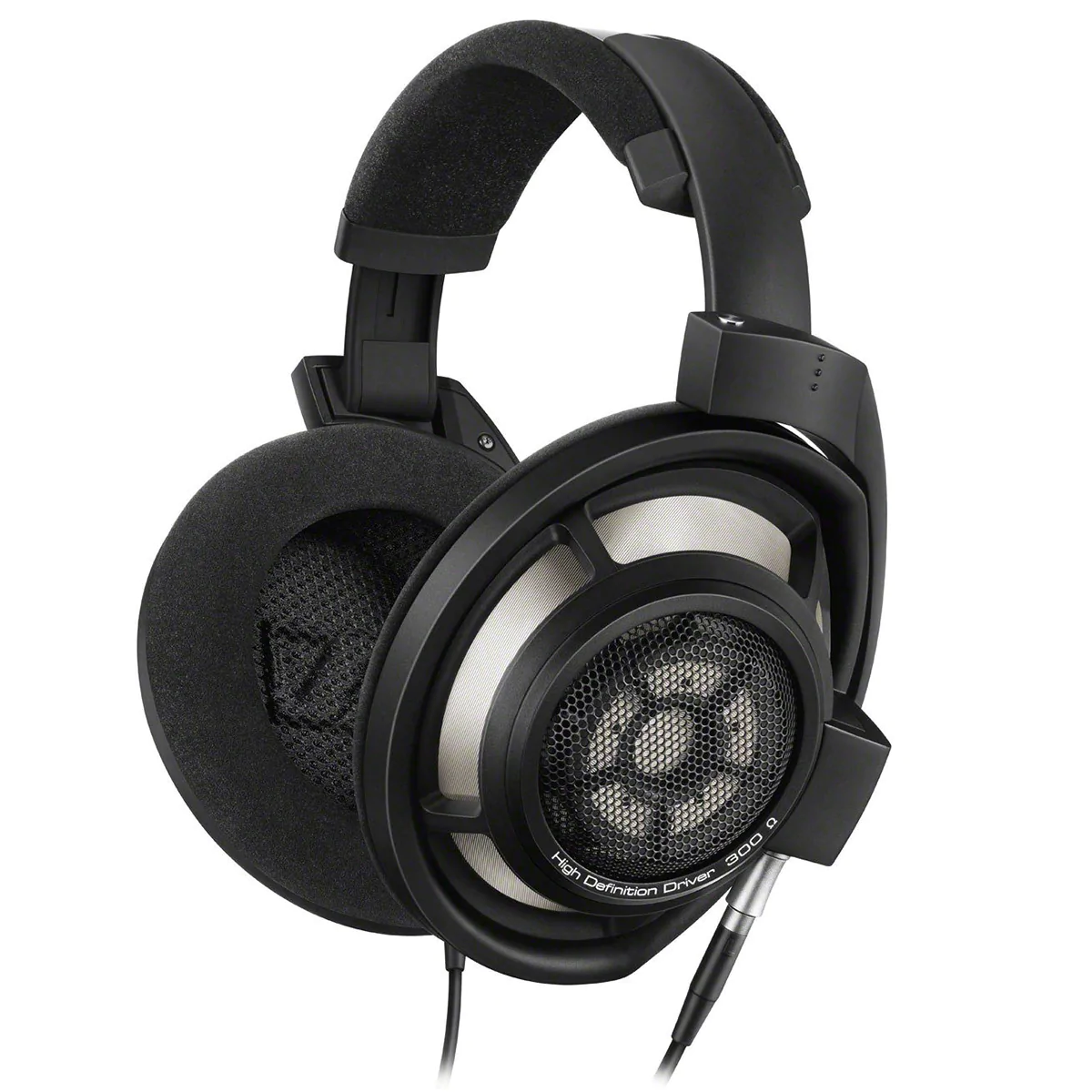 Tai nghe audiophile cho nhạc lossless: nên chọn Momentum 4 hay ÆON CORE?