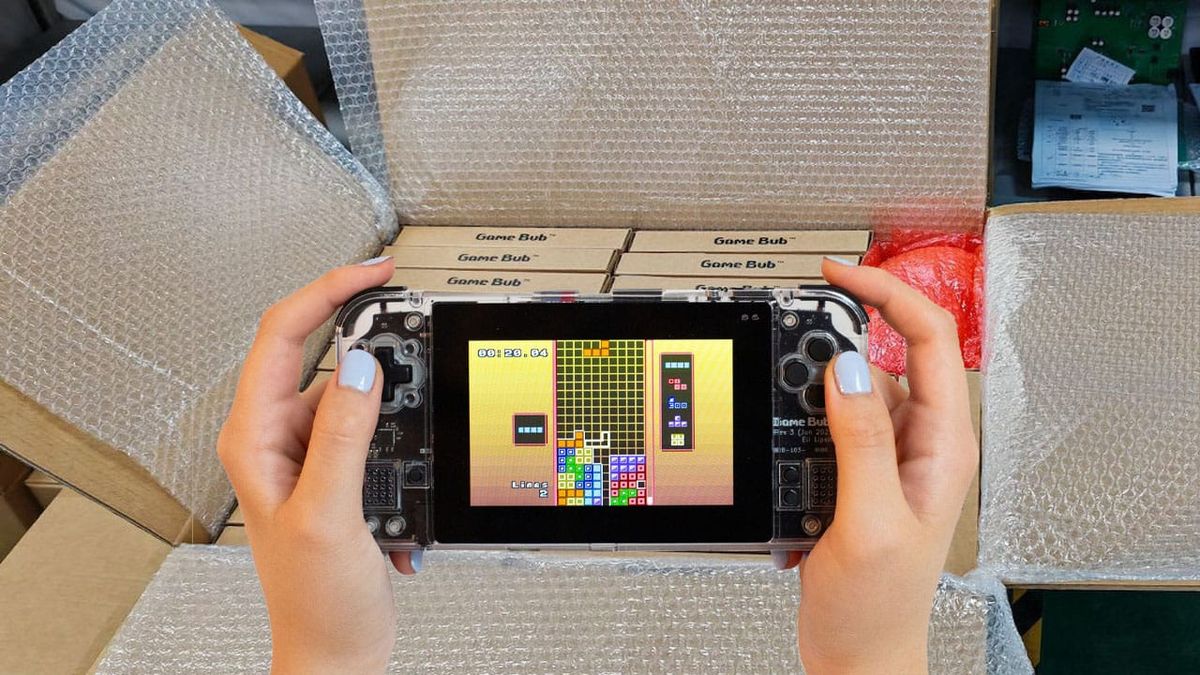 Thiết bị cầm tay mã nguồn mở: Game Bub, PinePhone và MagicX Mini Dream