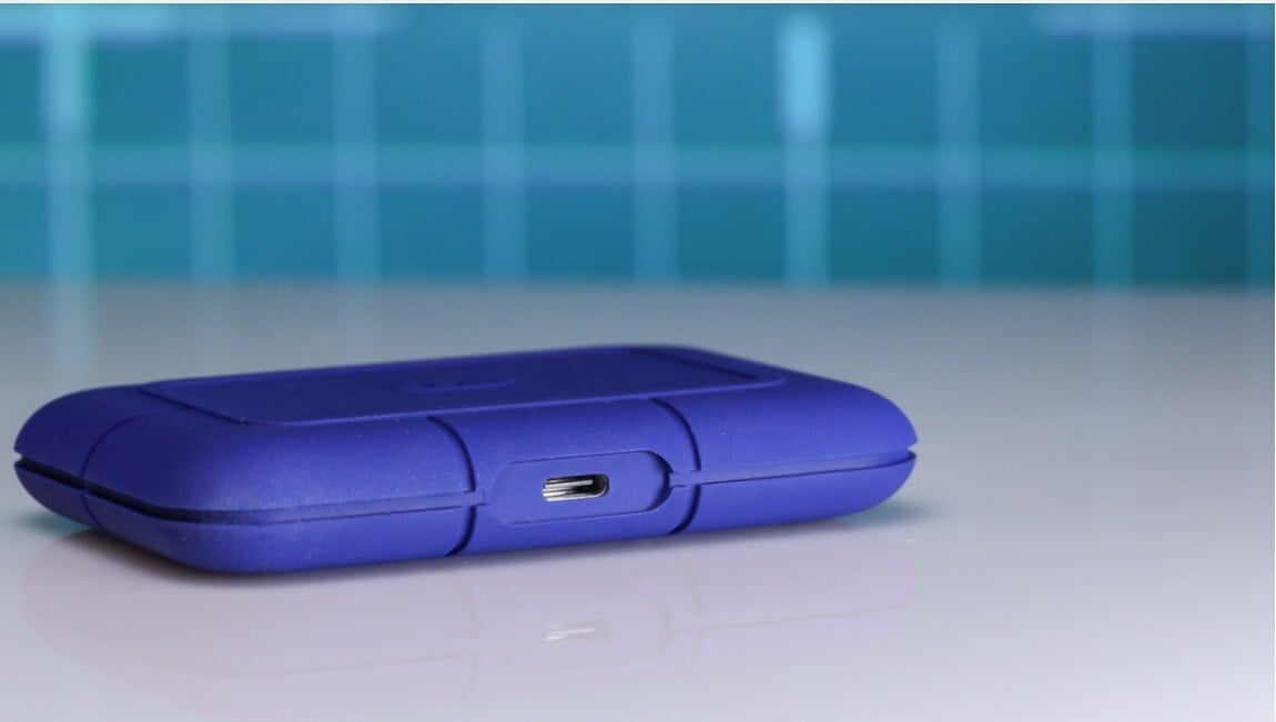 Internal vs. External SSDs: Which Speed Champion Fits Your PC?
