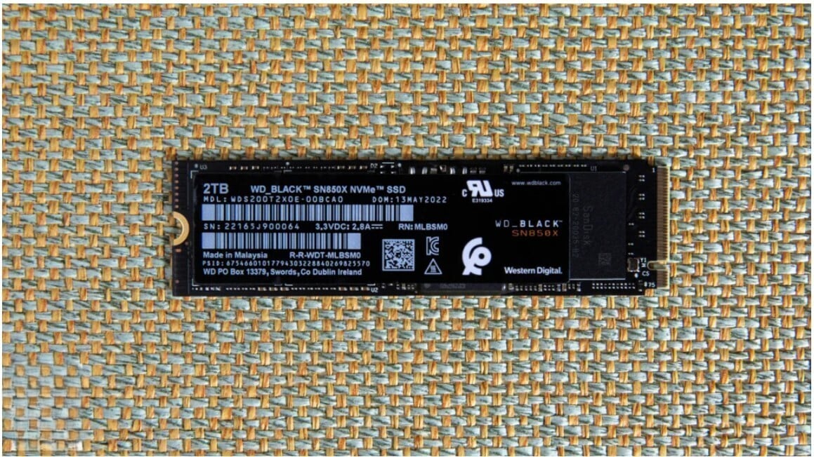 External vs. Internal SSDs: Which Speed Champion Wins?