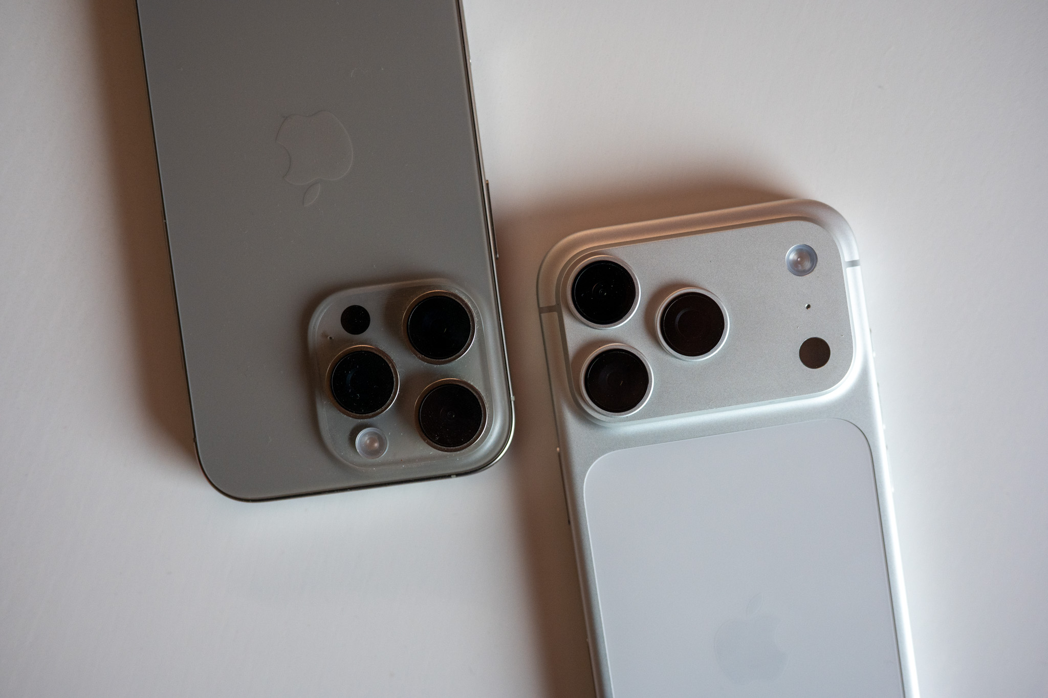 Apple Upgrade vs Buying Outright: The Real iPhone Cost
