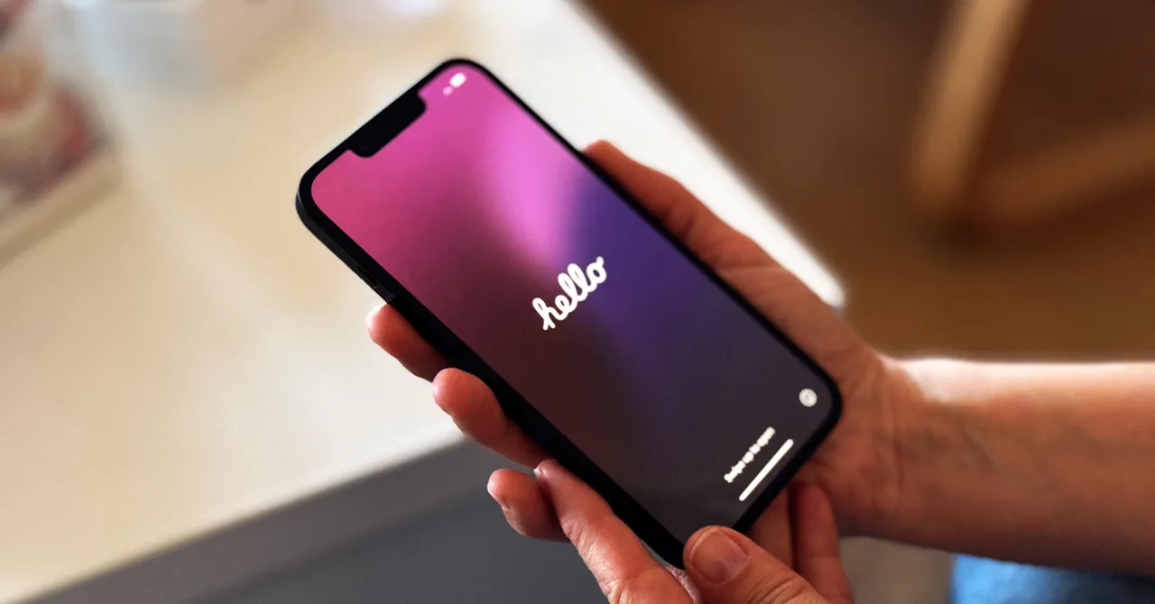 Apple Upgrade Leasing Program: Why Buying Still Wins