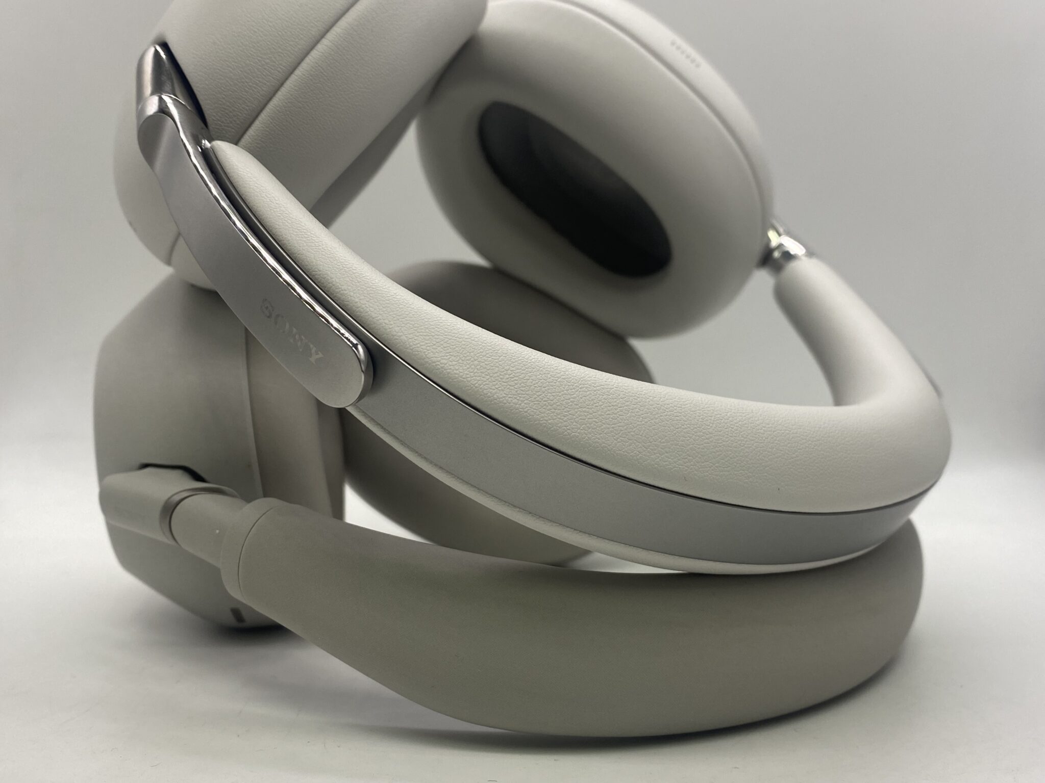 Premium Noise-Canceling Headphones Hit Rare Discounts