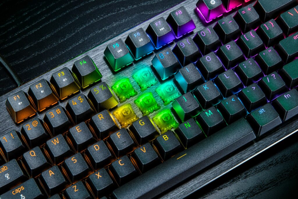 Razer Huntsman V3 HE Magnetic: 8KHz Precision for Esports