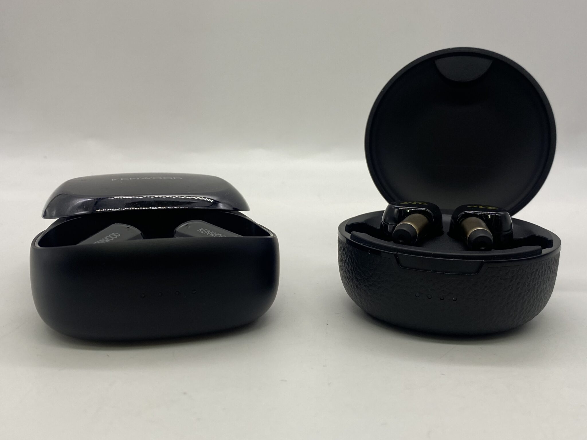 Sennheiser Orpheus 2 vs Premium Wireless Headphones: Which Extreme Path to High-End Portable Audio?