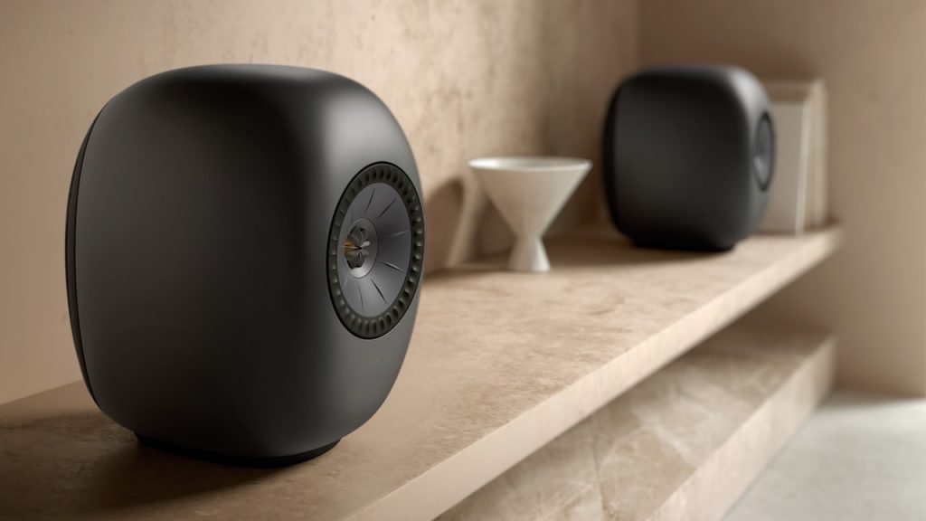 When Speakers Become Sculpture: KEF LS LUXE vs JBL Summit Everest