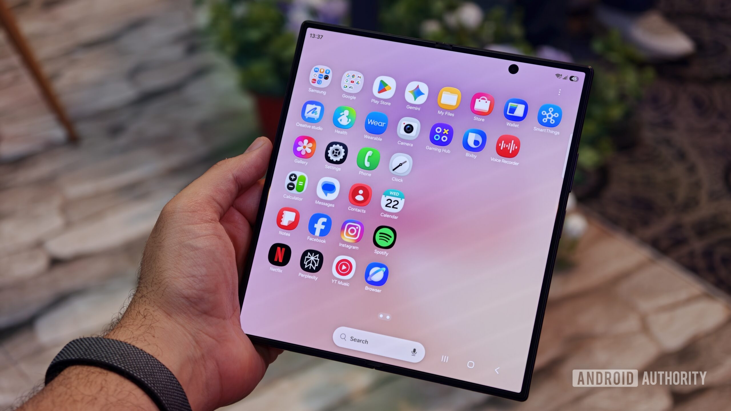 6 smartphone siêu cao cấp trên 40 triệu: Chọn Galaxy Z Fold 8 Ultra hay Pixel 10 Pro Fold?